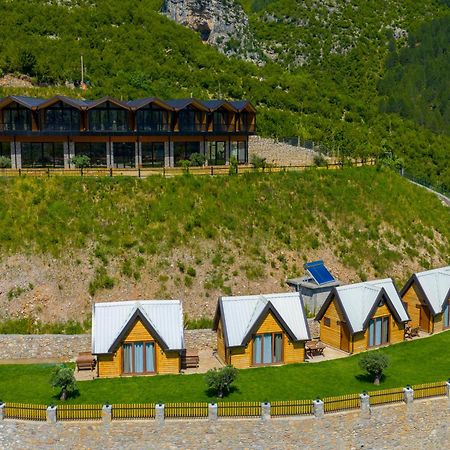 5 Stinet Villa Koman Eksteriør billede